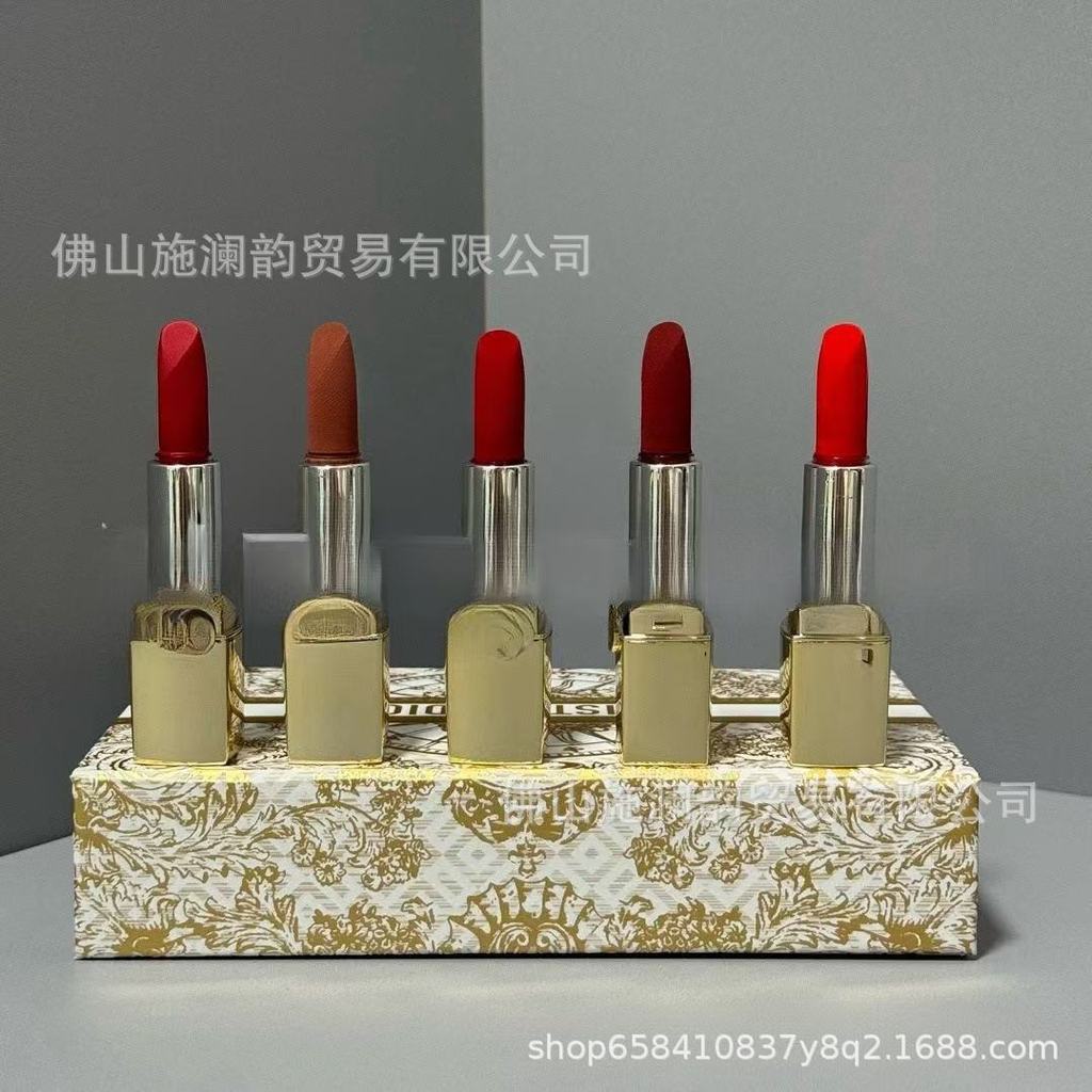 Dijia Golden Tube ลิปสติกตัวอย่างห้าชิ้นกํามะหยี่สไตล์คริสต์มาส 999-720-200-777-888 รวม 1.5g
