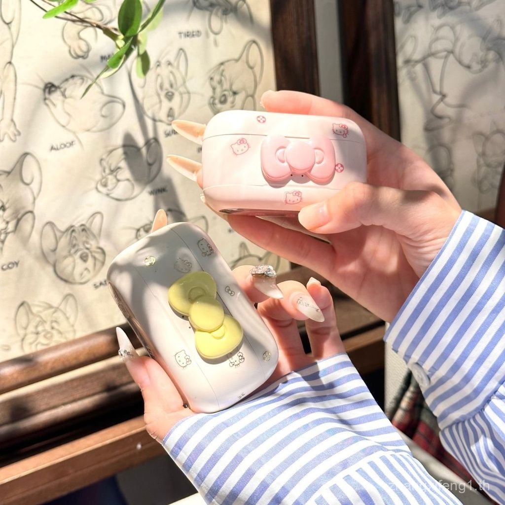 Katie คลิปหูแบบสองคู่ In-Ear ของขวัญวันเกิดสำหรับแฟน