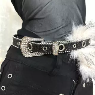 Ruby Lin Vintage Faux Fur PU หนัง Rhinestone เข็มขัด Y2K Furry Fur Gothic Punk เซ็กซี่เข็มขัด Night Club เอวกางเกงยีนส์กางเกงตกแต่ง Nice