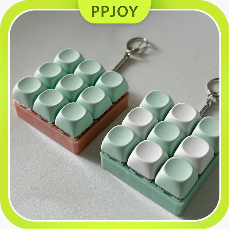 TOMBOL GANTUNGAN 9-Button Anti-Stress Toy Keychain - กดรุ่นหลายสีสําหรับ Fidget & Collection