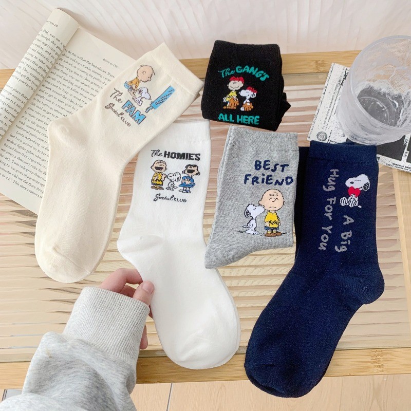 ถุงเท้าผ้าฝ้ายหวีสไตล์ญี่ปุ่น Snoopy สำหรับทุกเพศ