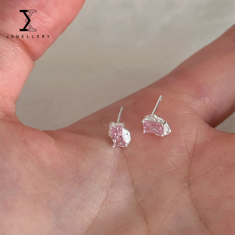 100% S999 เงินสเตอร์ลิงเพชรสีชมพูไม่สม่ําเสมอรูปร่างต่างหูแฟชั่น All-Match