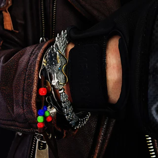 กำไลข้อมือมังกร สำหรับผู้ชาย สไตล์เรโทร ดุดัน ทันสมัย ​​ดีไซน์กระดูกมังกร เรียบง่าย เครื่องประดับระดับไฮเอนด์