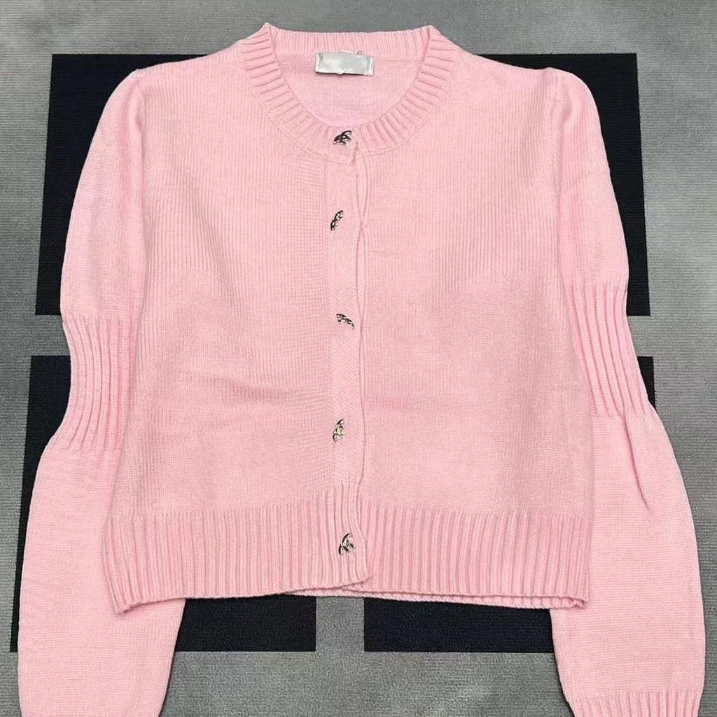 คาร์ดิแกนแขนยาวแบบถักรอบคอล่าสุดจากชาแนล1177