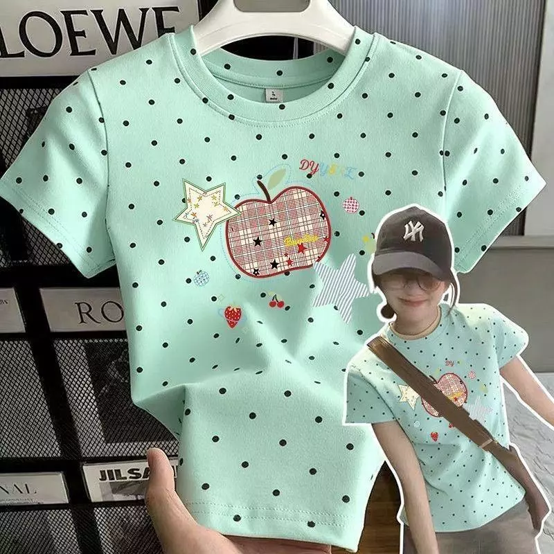 ขอบเสื้อผู้หญิงตอนหน้าอก U เสื้อสาวอวบพรางหุ่น รุ่นล่าสุดเสื้อยืดผู้หญิง มีหลายสีให้เลือก เสื้อยืดสุดฮิต ใส่คู่ได้ทุกชุด