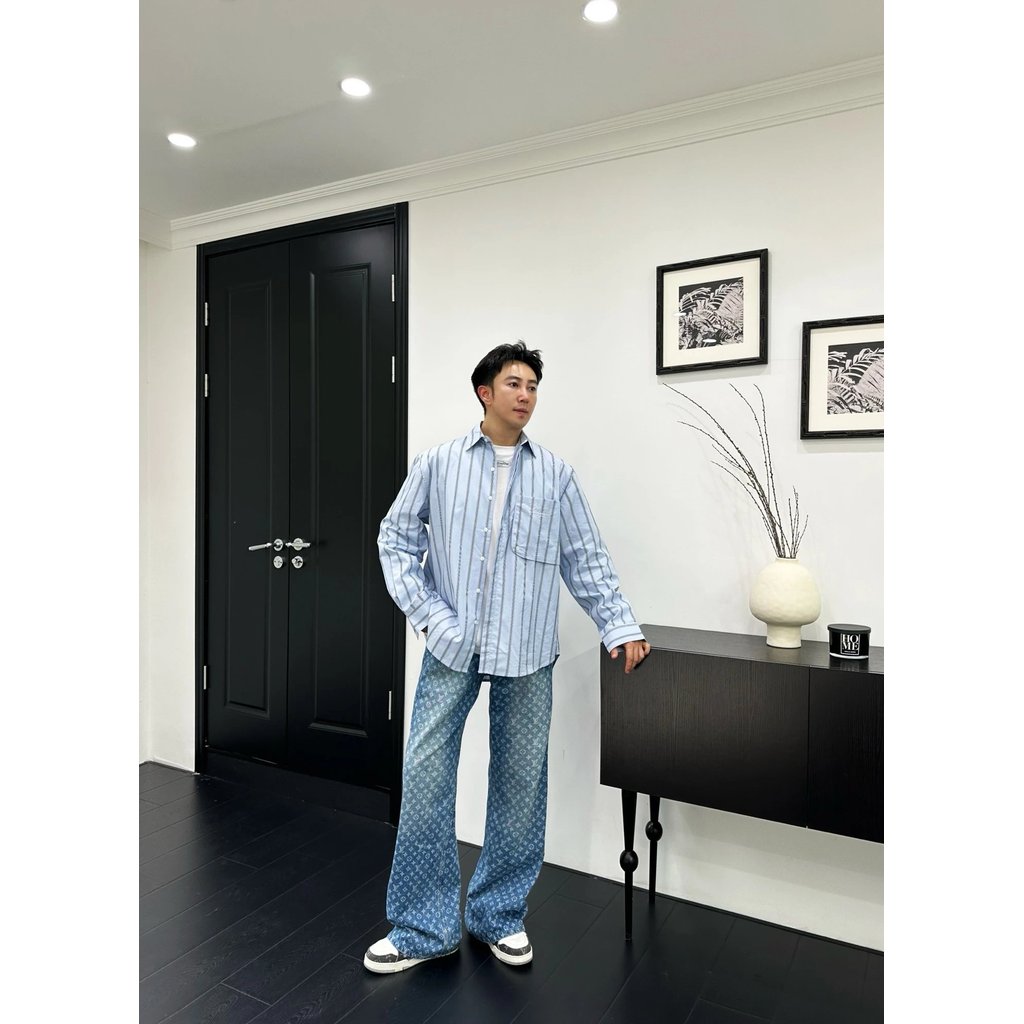 เพดาน!Daigou Grade DIOR DIOR SS2024 เสื้อเชิ้ตแขนยาวกระดุมแถวเดียวลายทาง Unisex สีฟ้า