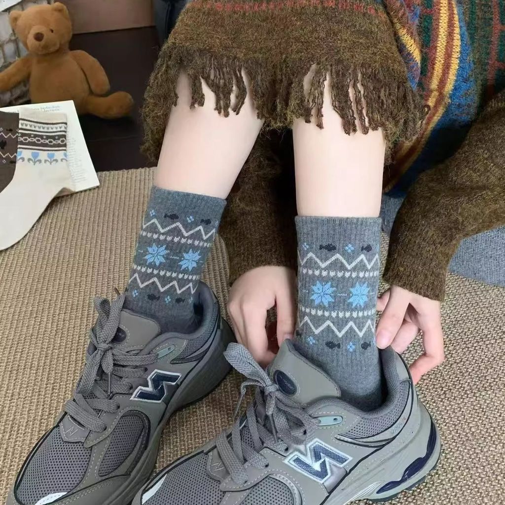 ถุงเท้าผ้าฝ้ายสุภาพสตรี ทรงหลอดยาว สำหรับฤดูใบไม้ร่วงและฤดูหนาว พร้อมบริการเก็บเงินปลายทาง - รูปที่ 2