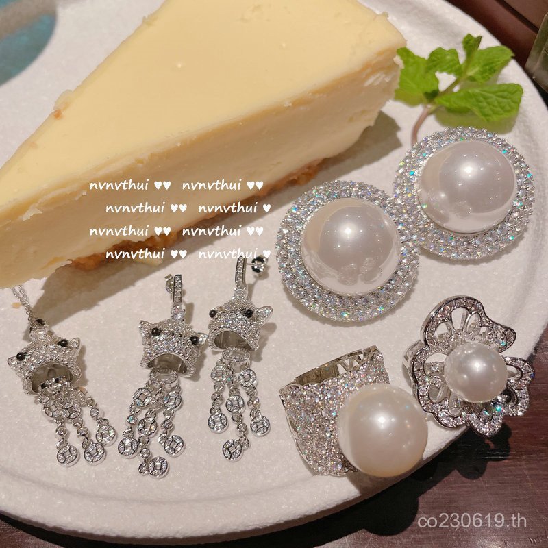 ไข่มุก 18K Gold ต่างหูสร้อยคอชุบ Carmine ต่างหูเพทายลูกปัด Lion Gem Designer พราวแผ่น DNC9