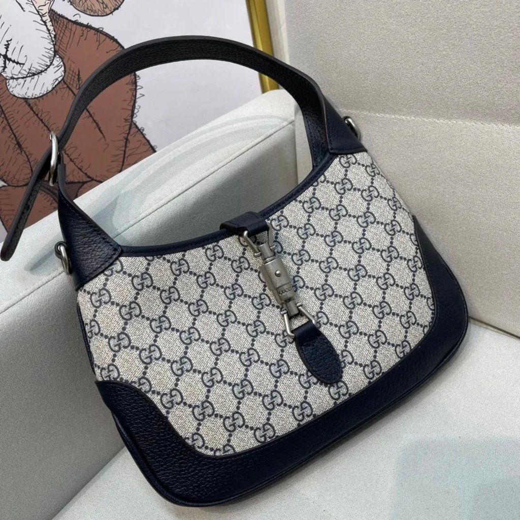 [Zhenyi] กระเป๋าหรู Gucci Jackie 1961 Denim Series สไตล์ถือหรือสะพายข้าง