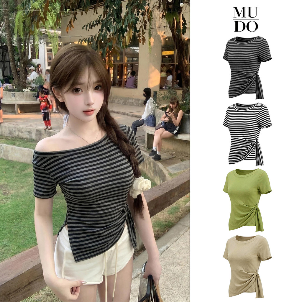 MUDO เสื้อยืดแขนสั้นเกาหลี ขอบไม่สมมาตร เอวรัดเปิดข้างสายผูก ใส่เปิดไหล่ได้ ผ้าดีดูดเหงื่อระบายอากาศ ยืดหยุ่นสูง #1019