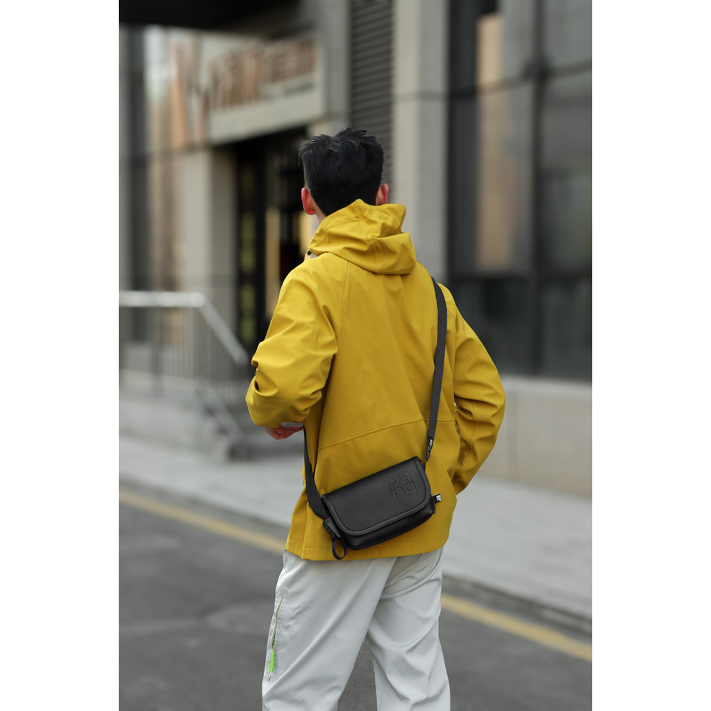 กระเป๋าสะพายข้าง สไตล์เกาหลี แฟชั่นมา จุของได้เยอะ สไตล์เกาหลี เรียบง่าย มีซิป