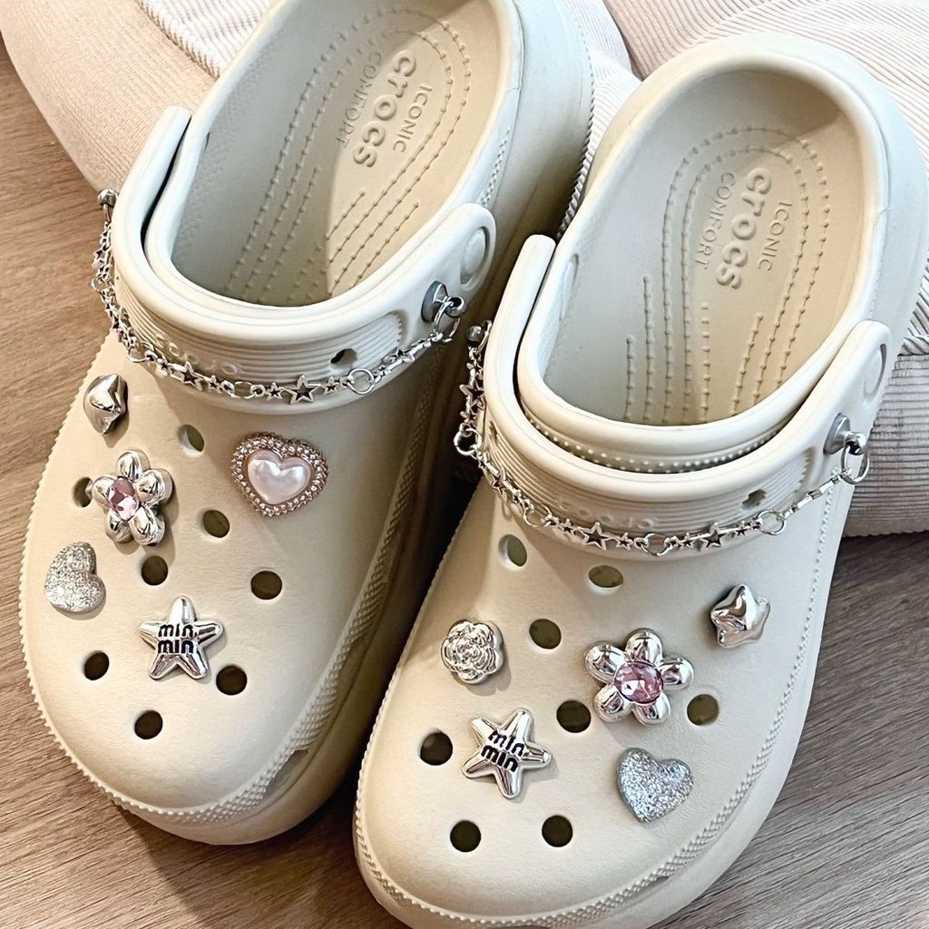 [Cybergirl] Original DIY Silver miu Style Flower Hole Shoes Flower Shoe Buckle (ไม่มีรองเท้า)