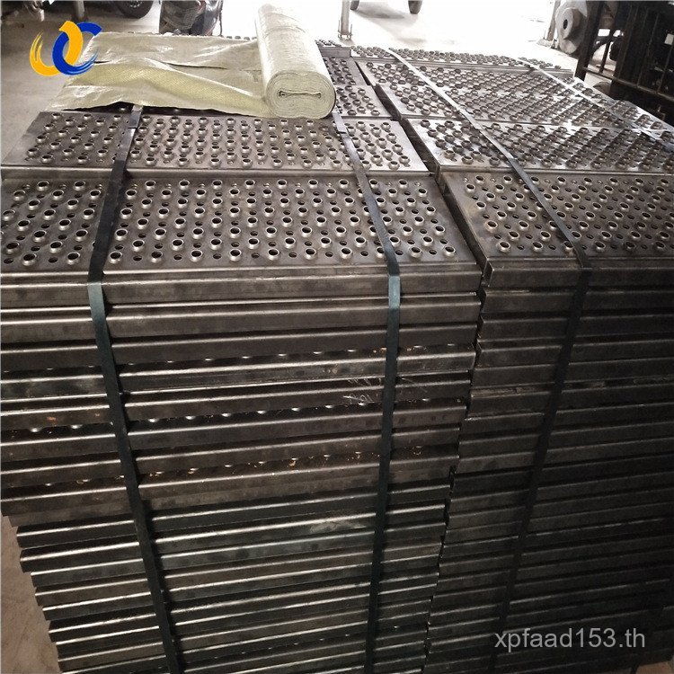 แผ่นกันลื่นปากจระเข้ Perforated Board ปากจระเข้ Perforated Net ปากจระเข้ Q235 NP4K