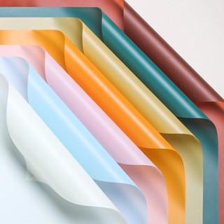 กระดาษห่อช่อดอกไม้สีพื้น (20แผ่น/แพ็ค) 56x54cm / 56x56cm วัส…