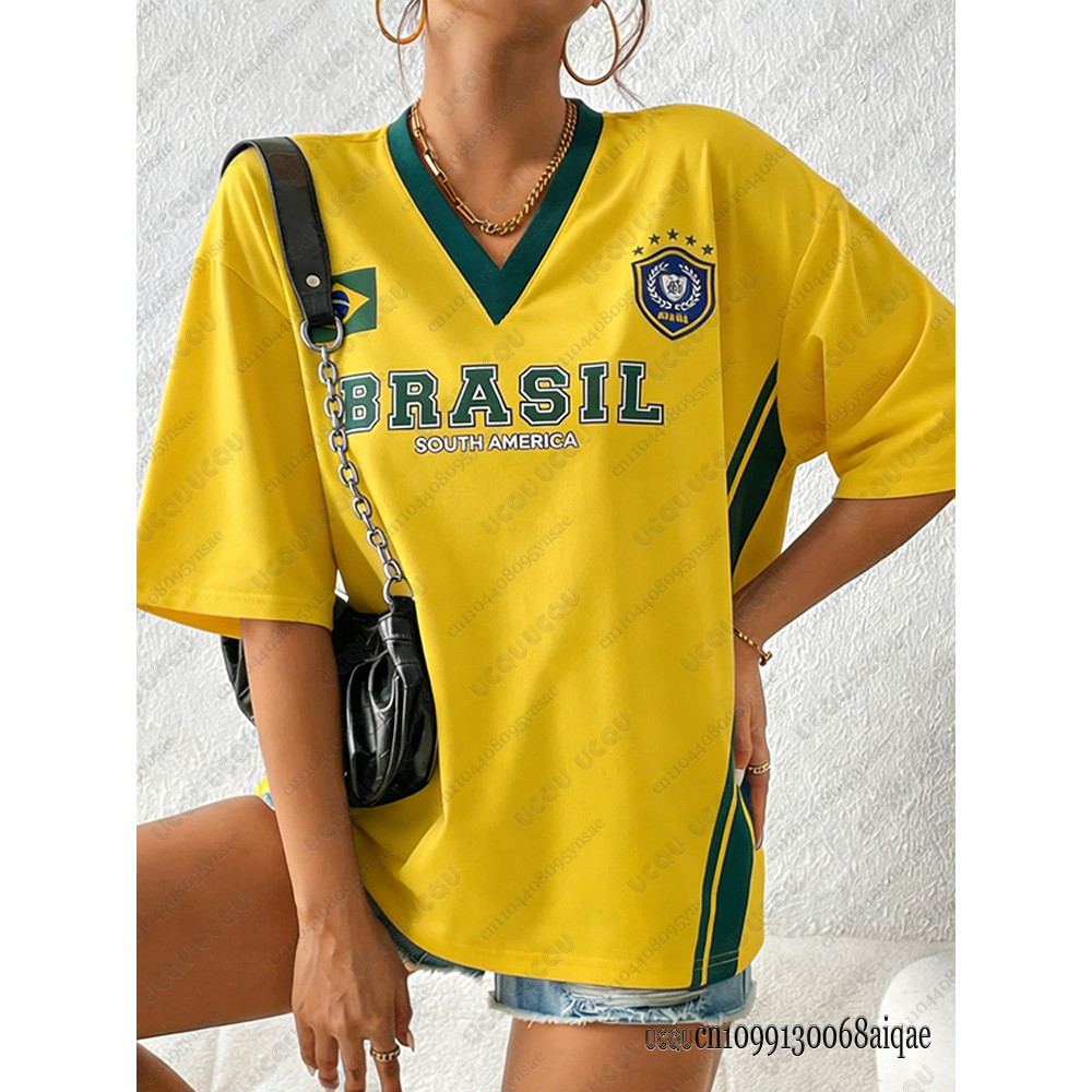 ฤดูร้อนใหม่บราซิลเสื้อยืดสําหรับผู้หญิงเย็บปะติดปะต่อกันคอวีแขนสั้นประเดิมกีฬาสบายๆเสื้อฟุตบอลขนาดใหญ่ ย2เค ถนน ท็อปส์ซู