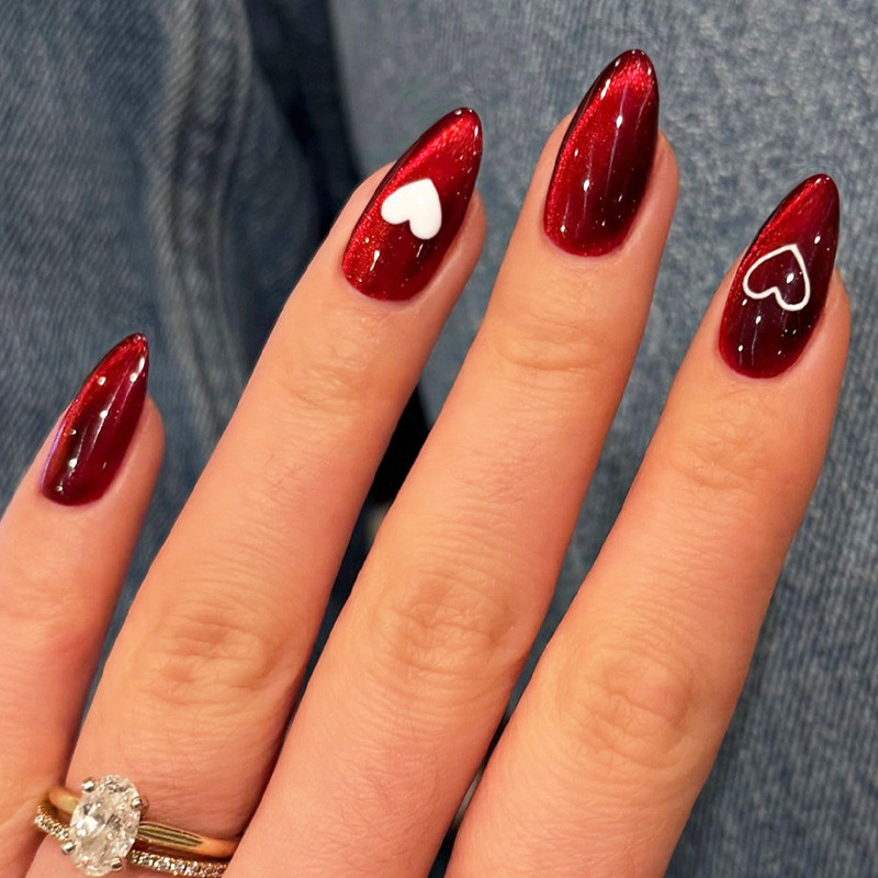 วันวาเลนไทน์ Cats Eye Wear Armor Sweet Red Love Almond