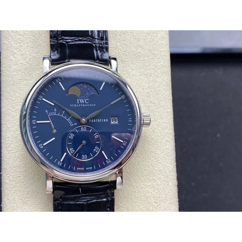 ดาวพราวที่สุดภายใต้ IWC ลักษณะ IWC, พลังงานจลน์ที่ยาวนานที่สุด Moon Phase Expert ในสามก๊ก ซีรีส์ Bot