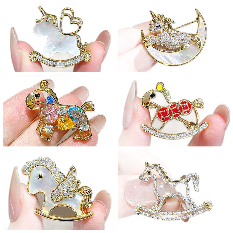 เข็มกลัดม้าพรีเมียม - อุปกรณ์เสริมเสื้อผ้า เหมาะสำหรับวันหยุด และเป็นของขวัญสำหรับสุภาพสตรี - รูปที่ 3