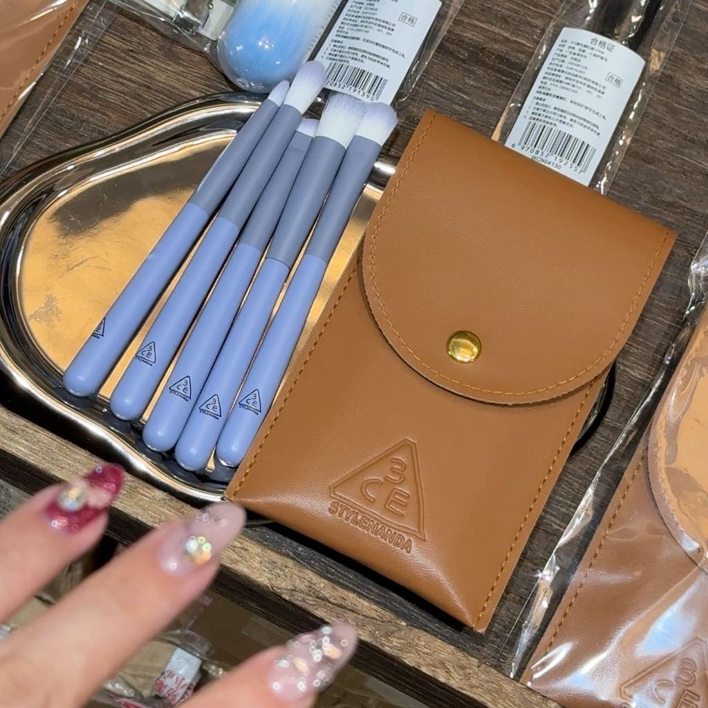 3CE STYLENANDA [พร้อมถุงเก็บ!]Blue Brown Combine Set Brush แปรงอายแชโดว์ Contour Brush ห้าชิ้น!
