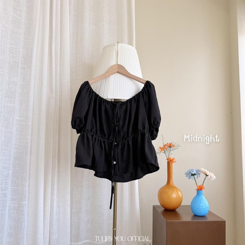 MELLOW CROP TOP เสื้อปาดไหล่แขนตุ๊กตา อก 38-60 มีกระดุม 4 เม็ด ผ้าชูก้าร์