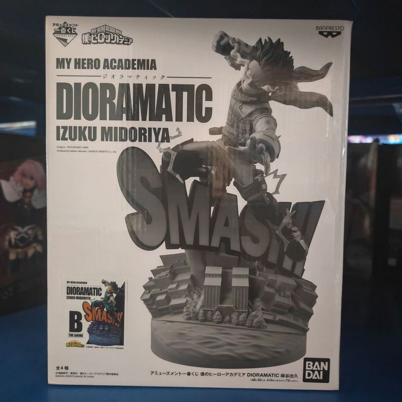 【พร้อมส่ง】my hero academia figure deku/todoroki/kacchan/shigaraki tomura/dabi/toga himiko