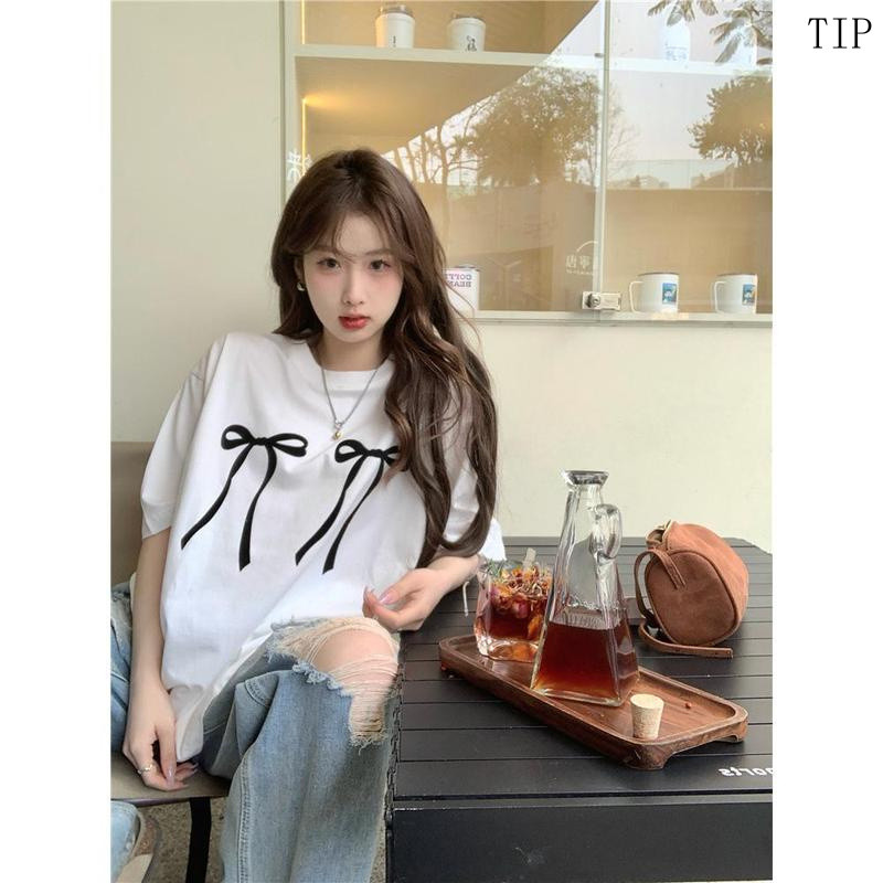 C119【พร้อมส่ง】C119 เสื้อยืด เสื้อยืดเกาหลี ผ้าคอตตอน100% Cotton เสื้อยืด ลายลูกไม้สีดำ ใส่สบายจ้า พร