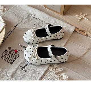 เด็กวัยหัดเดินสาว Strappy รองเท้าหนังโบว์น่ารัก 2026 ฤดูร้อนใหม่เด็ก Polka Dot Ballet Flats Soft Sole อินเทรนด์เจ้าหญิงรองเท้า