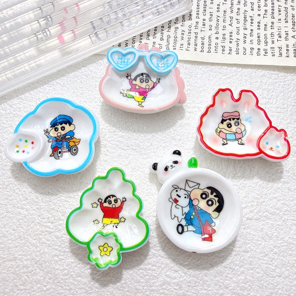 [คลังสินค้าพร้อม 100 ชิ้น] การ์ตูนน่ารักอะนิเมะ Shin-Chan แผ่นสร้างสรรค์ diy Handmade ครีมกาวเคสโทรศัพท์ Mini Pinch เครื่องประดับเครื่องประดับ