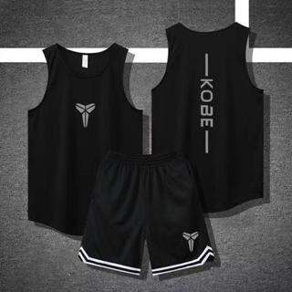 ชุดกีฬาสองชิ้นสำหรับผู้ชาย เสื้อยืดไซส์บวกทรงหลวม และกางเกงข…