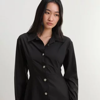 [Pomelo] เสื้อเชิ้ตแขนยาวเข้ารูปช่วงเอว / Peplum Shirt