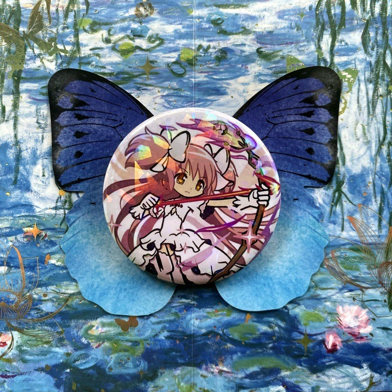 Magical Magical Girl Madoka Theatrical Version เรื่องราวของ Rebellion Merchandise Tinplate Badge Haw