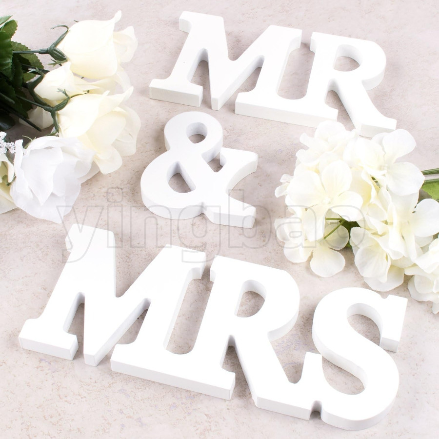 3 ชิ้น Vintage Mr & Mrs ตัวอักษรไม้สีขาวขาตั้งงานแต่งงานป้ายขาตั้งตัวเลขตกแต่งงานแต่งงานปัจจุบันตกแต่งบ้าน