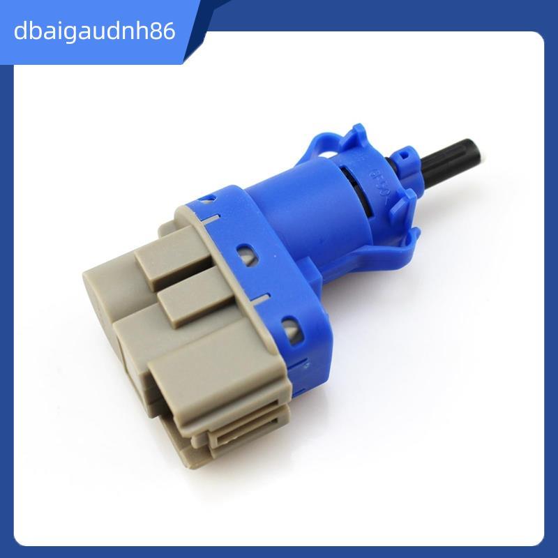 READY STOCK สวิตช์ไฟเบรค 8T4T9G854AA BN7N66490 สําหรับ Focus Mondeo Edge Escort  31264377 4838697