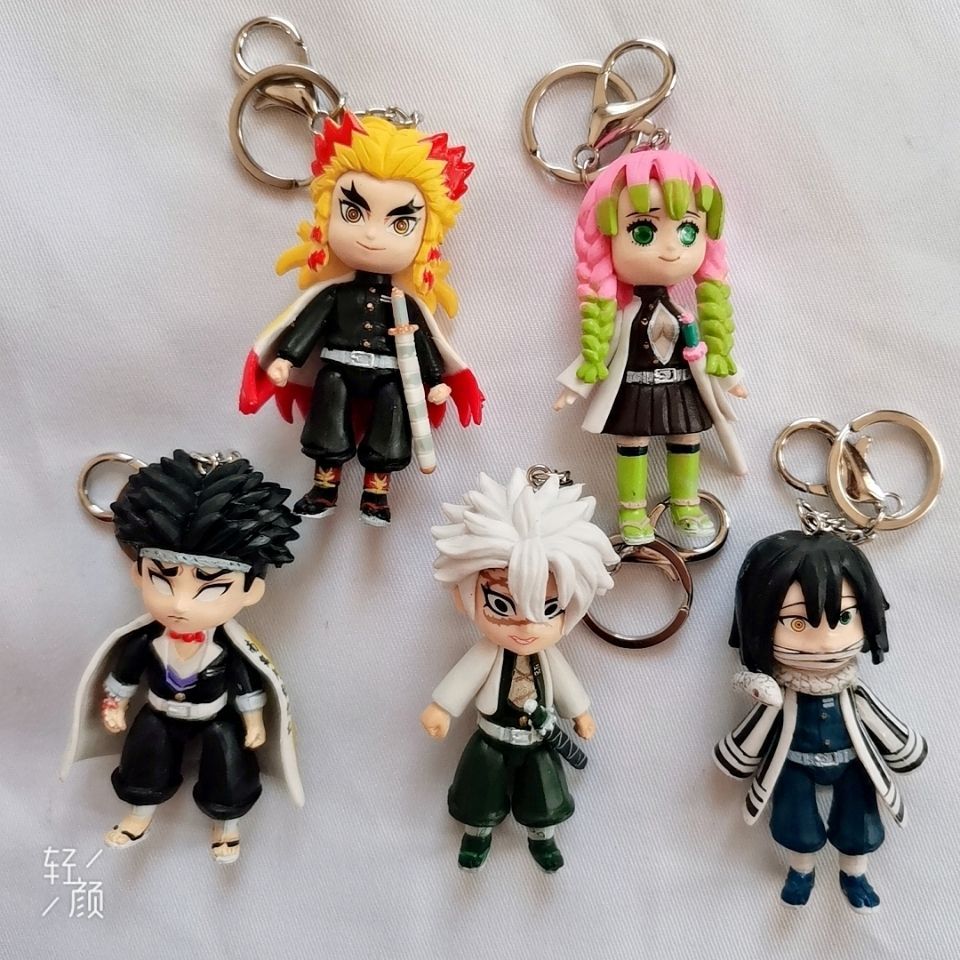 2025 สินค้าใหม่รุ่น Demon Slayer พวงกุญแจทํามือประตูห้องครัว Tanjiro พวงกุญแจแขวนขนาดเล็ก20251209