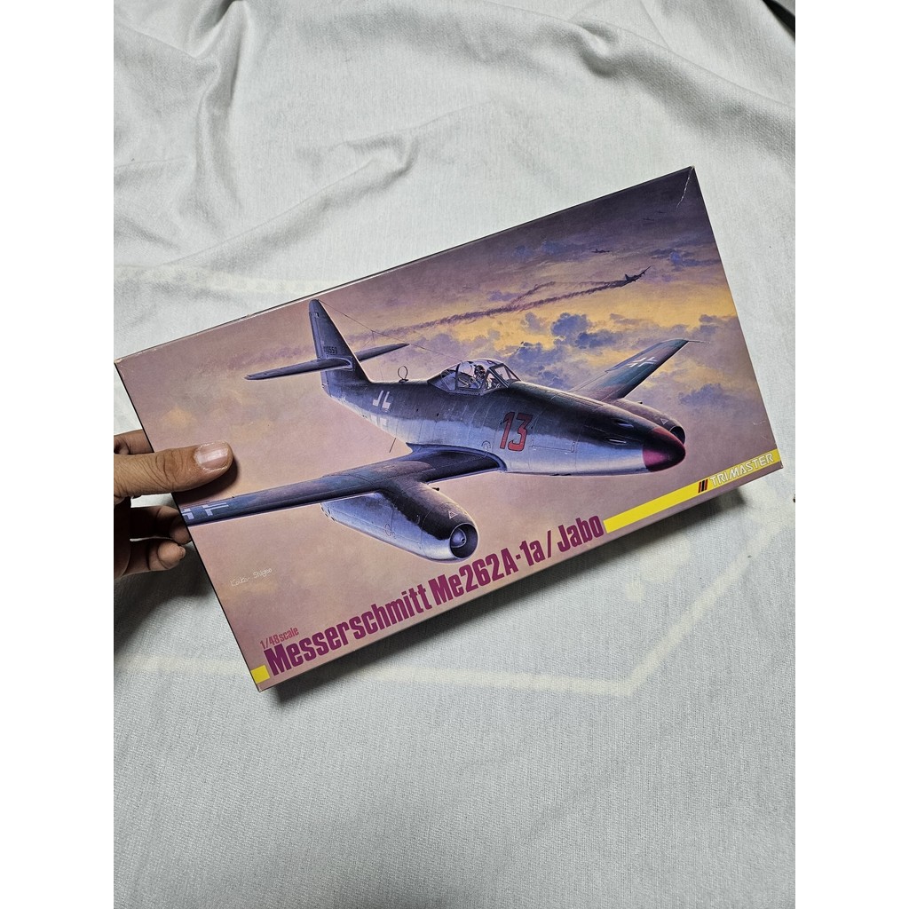 TRIMASTER 1/48 Me262A-1a/Jabo Fighter Model Appearance As Shown in the Picture, ใหม่เอี่ยมที่ยังไม่ไ