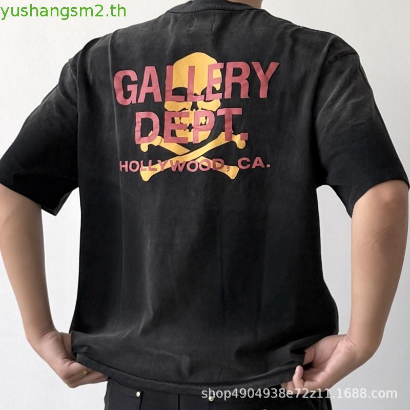 เสื้อยืด GALLERY DEPT แบบ sleeve-cut พร้อมลายตัดที่ข้อมือ
