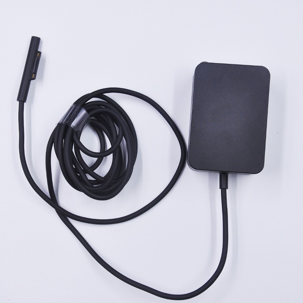 Microsoft Surface Adapter ของแท้ สำหรับ Surface Go / 2 / 3 / 4 Surface 1735 ค่าไฟ 24W 15V 1.6A สายชาร์จ Surface