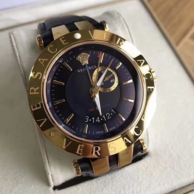 Versace ของแท้ Versace World Time GMT และ Alarm หนังแท้ สีฟ้า สไตล์ไม่ซ้ําใคร