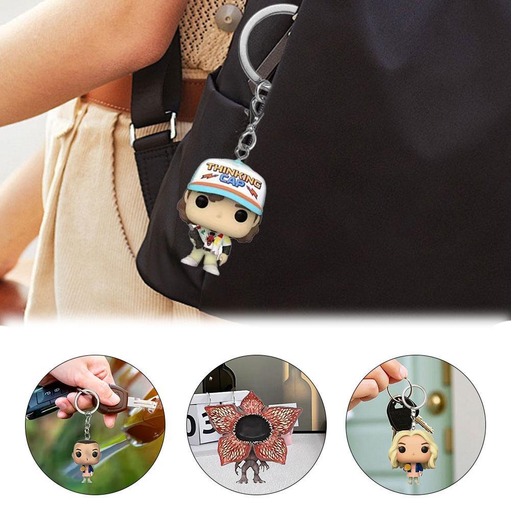 สิ่งแปลก ผมสั้น Eleven พืชกินเนื้อพวงกุญแจ Dustin ของเล่น A6e9