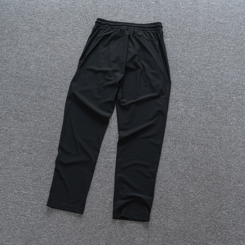 AA2 White Label กางเกงสีดํา Crooked Cat