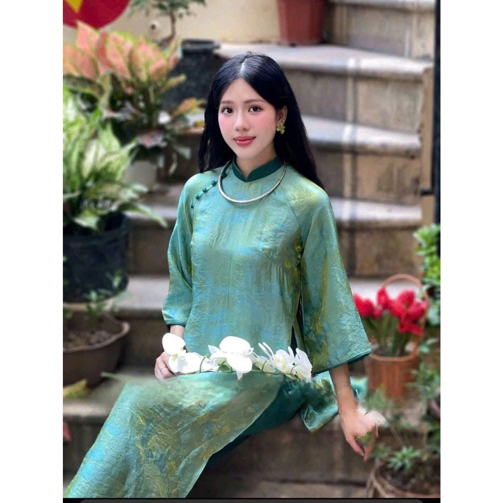 TG Fashion Ao Dai - nha Xa ผ้าไหม ao dai ทรงหลวมและคอปกติดกระดุมสวย