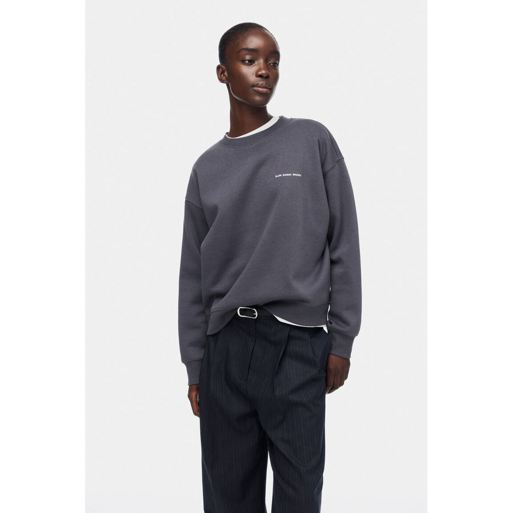 H&M(เอชแอนด์เอ็ม) เสื้อสเวตเตอร์ลายข้อความ Women Text-motif sweatshirt 1267555_10