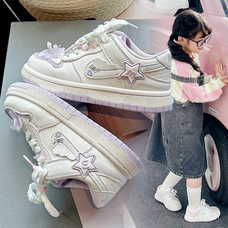 Qizai รองเท้าผ้าใบสำหรับเด็กผู้หญิง การออกแบบน่ารักแบบการ์ตูน เหมาะสำหรับนักเรียนและใส่ในวันหยุด