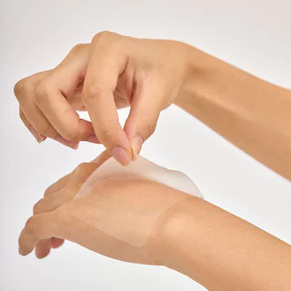 Smooto Clear Glow Hydrojelly Mask & Toner Pad 8 Pads โทนเนอร์แพด สมูทโตะ แบบซอง ไซส์พกพา สูตรควบคุมสิว.