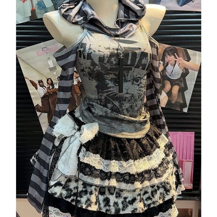 Hall เค้กคอปก y2k หวาน Bi Original กระโปรง Xiaoya แขนยาวสั้น Hood Hollow Pile Pile y2k หน้าอก Link M