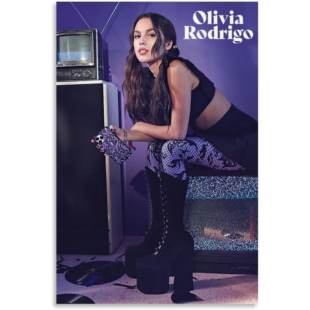Maynuo Olivia โปสเตอร์ Rodrigo Art เพลงผ้าใบ Art ภาพวาด Decor โปสเตอร์ห้องนอน Gym ตกแต่งของขวัญ 24x3