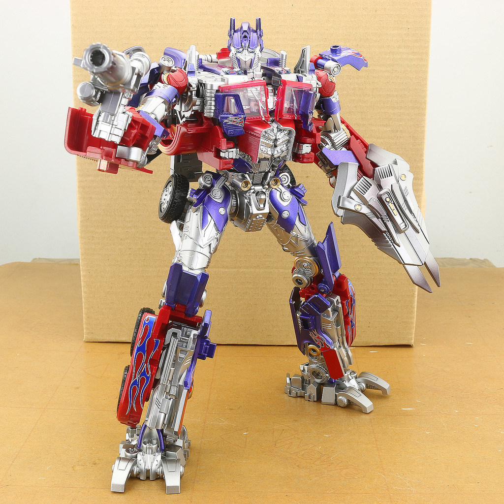 เปลี่ยนของเล่น King Kong LS14 Optimus Prime MPM03 Bumblebee รุ่นโลหะผสม Autobot หุ่นยนต์เด็กรุ่น