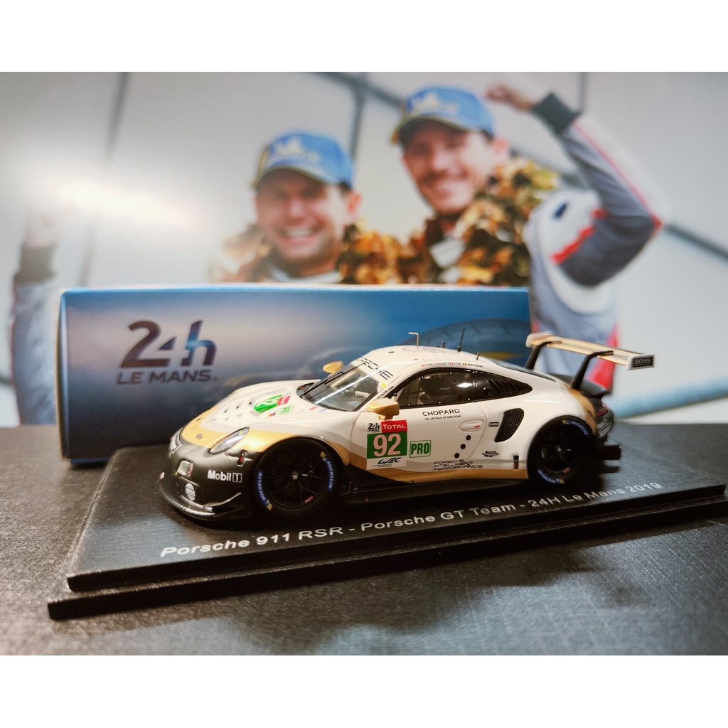 2019 Le Man Racing รุ่น 1: 43 SPARK Porsche 911 RSR No. 92 Car Group Le Man 24 ชั่วโมง Endurance Rac