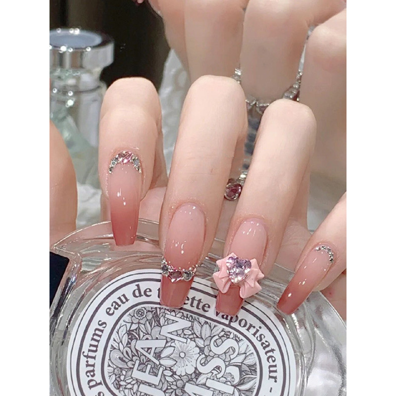 เล็บปลอมสำเร็จรูปเจล Escaping Princess Nails Wear Nails Medium Long Nail Patch Temperament Whitening