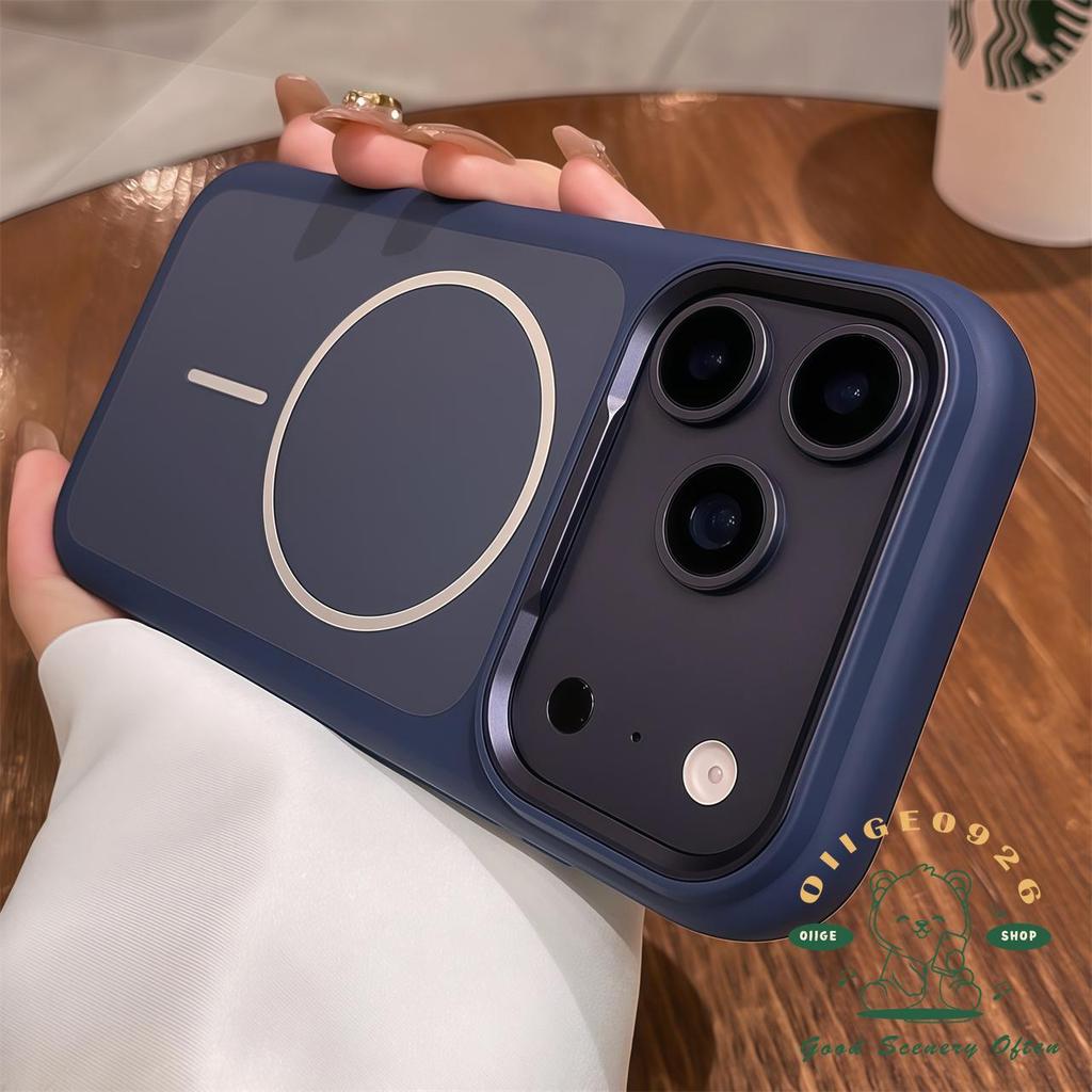 เคส iPhone17 ความรู้สึกผิวของเหลวสีส้มเคสโทรศัพท์แม่เหล็ก iphone17 Pro Max ปลอกสําหรับเคส iPhone ซิลิโคนเปลือกนิ่ม TPU กันกระแทก